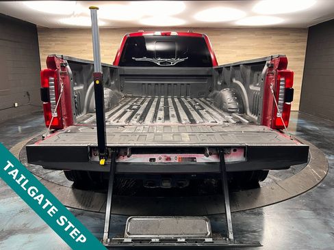 Used 2023 Ford F450 Lariat w/ Lariat Ultimate Package image 22