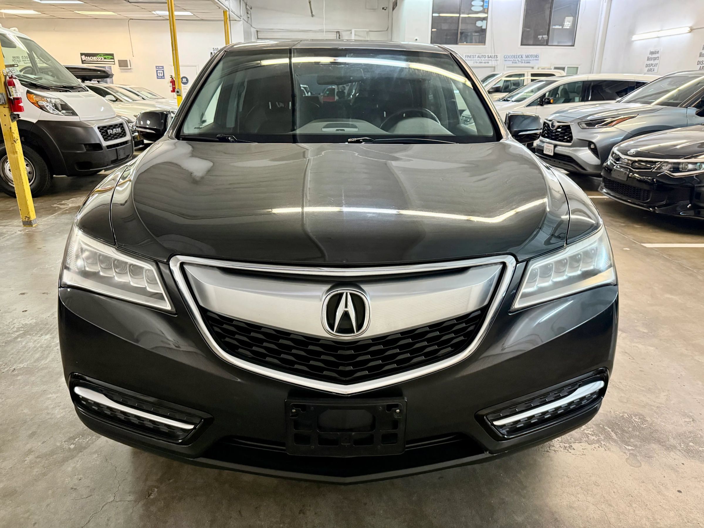 Used 2014 Acura MDX w/ Technology Package FWD image 2