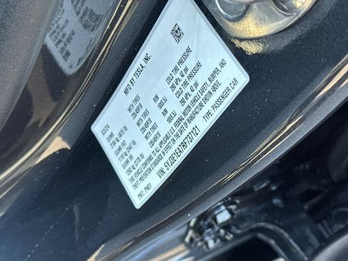 Used 2024 Tesla Model 3 Standard Range RWD image 32