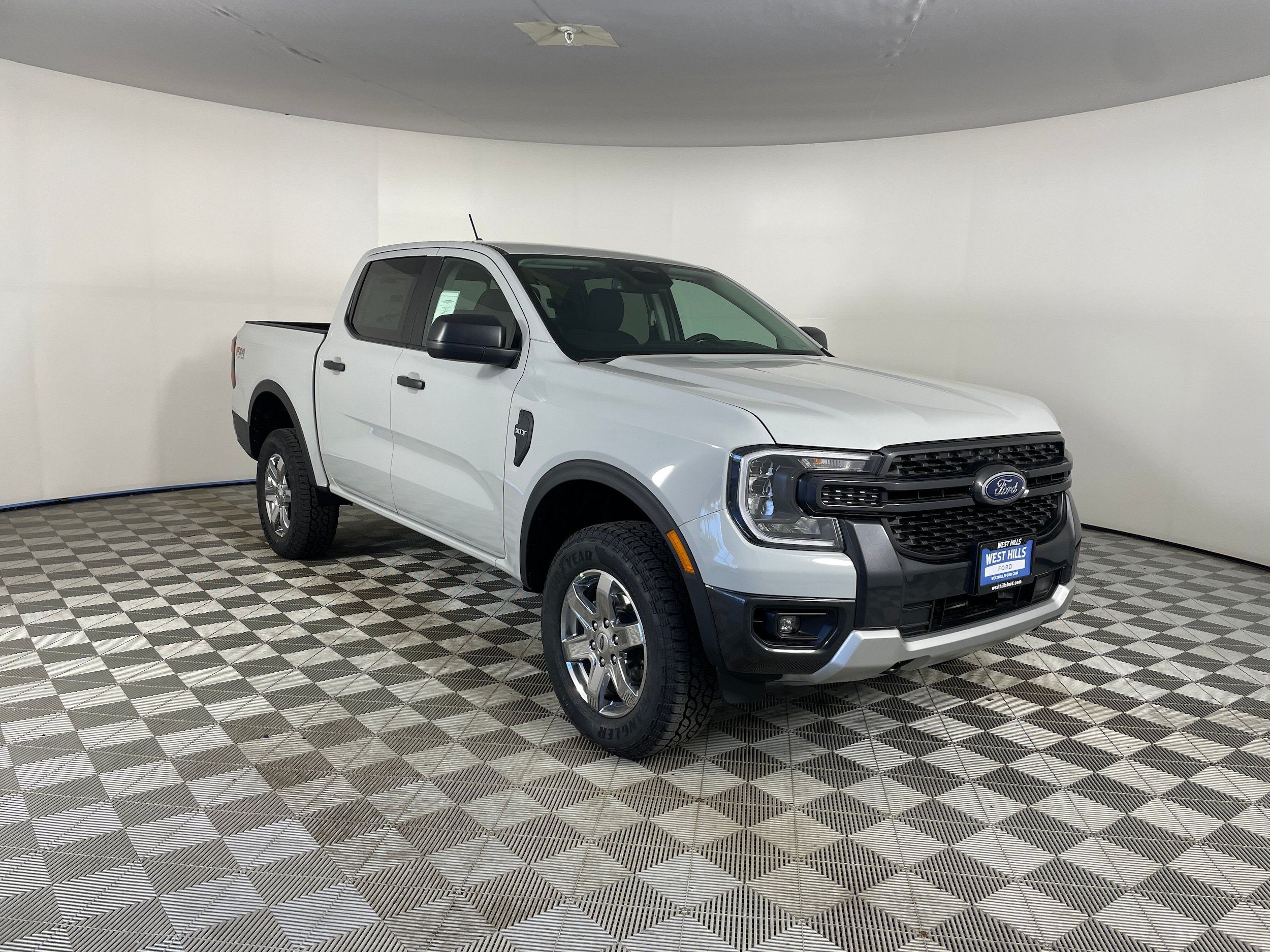 New 2026 Ford Ranger XLT w/ FX4 Off-Road Package AWD/4WD image 10