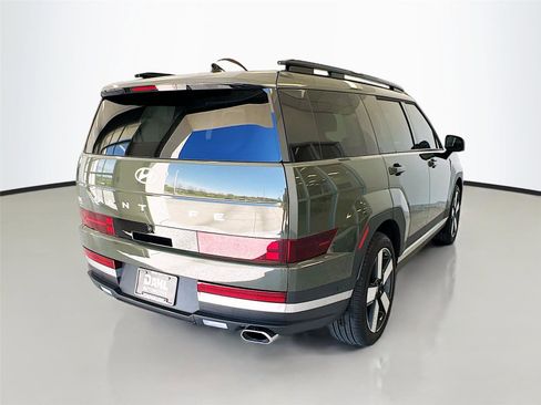 Used 2024 Hyundai Santa Fe Limited AWD/4WD image 13