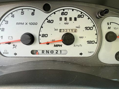 Used 2003 Ford Explorer Sport Trac XLT image 14