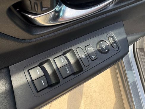 Certified 2025 Honda CR-V Sport image 10