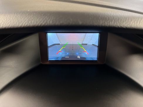 Certified 2018 Ford Focus SE w/ Cold Weather Package image 12