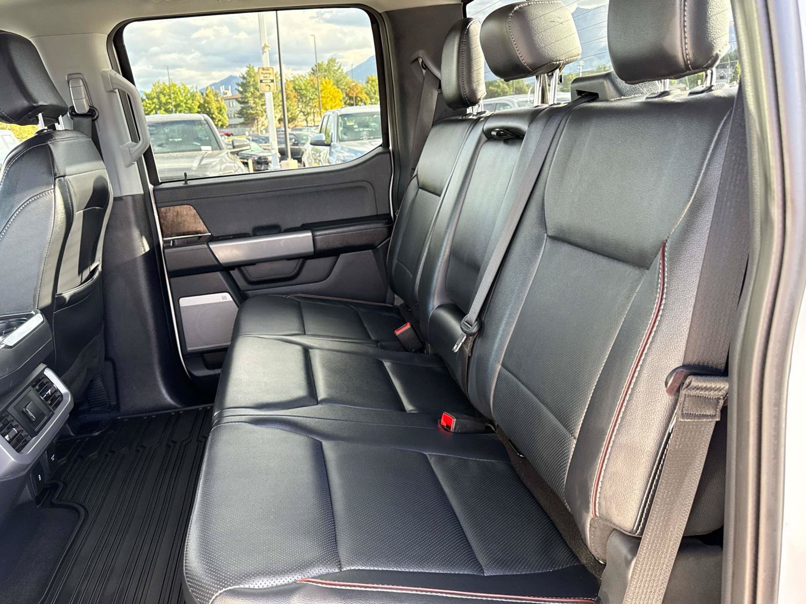 Used 2023 Ford F150 Lariat w/ Trailer Tow Package AWD/4WD image 13