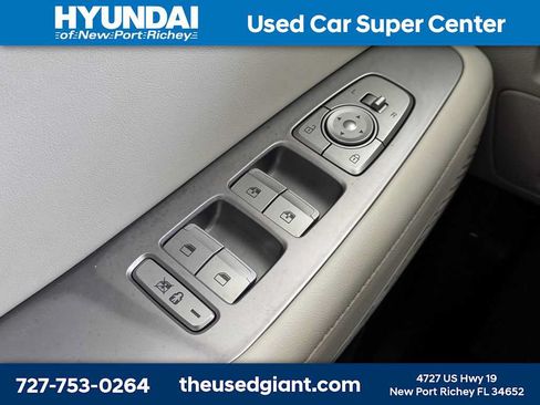 Used 2023 Hyundai Palisade Limited w/ Cargo Package FWD image 39