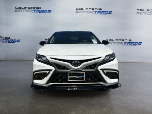 Used 2022 Toyota Camry XSE w/ Navigation Package FWD image 2