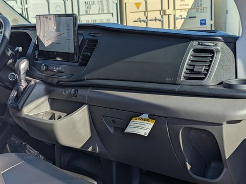 New 2026 Ford Transit 250 Low Roof image 18