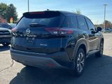 Used 2021 Nissan Rogue SV image 5