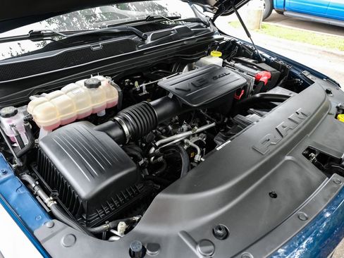 Used 2023 RAM 1500 Big Horn AWD/4WD image 63