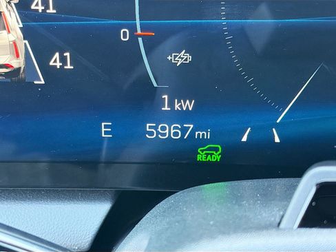 Used 2025 Cadillac Optiq Sport 1 w/ LPO, Floor Liner Package AWD/4WD image 43
