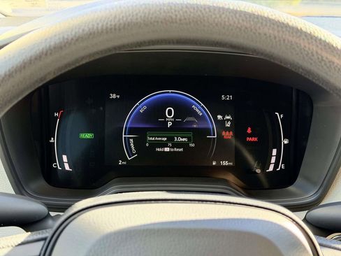 Used 2026 Toyota Corolla LE image 9