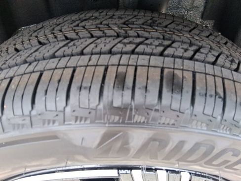 New 2026 Nissan Kicks SV image 27