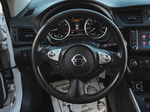 Used 2019 Nissan Sentra S image 23