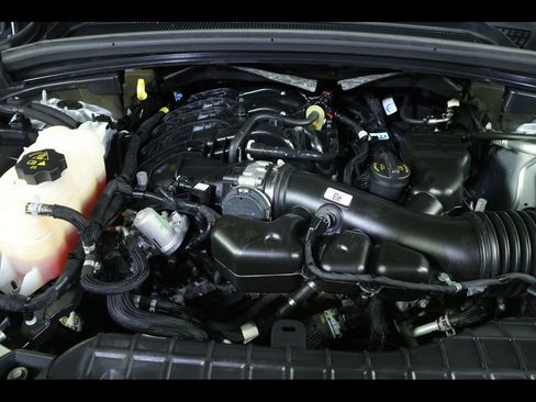 Used 2023 Jeep Grand Cherokee L Laredo image 22