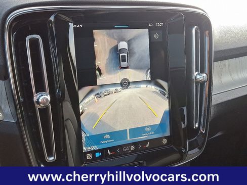 Certified 2025 Volvo XC40 B5 Plus image 19