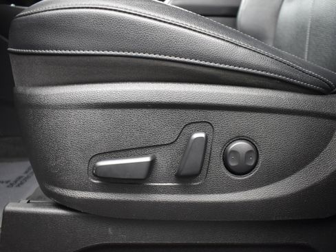 Used 2022 Kia Telluride EX w/ EX Premium Package image 14