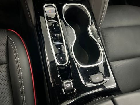 Used 2023 Buick Envision Essence w/ Sport Touring Package image 16