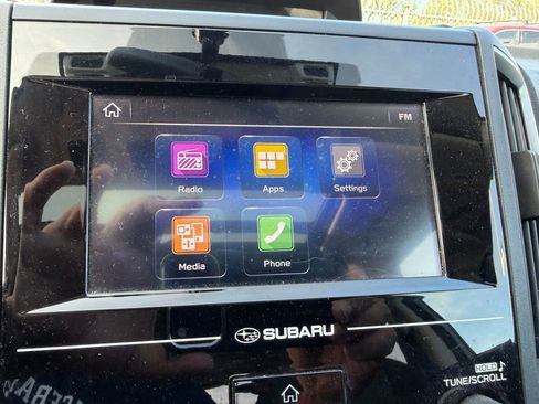 Used 2018 Subaru Crosstrek 2.0i Premium image 11