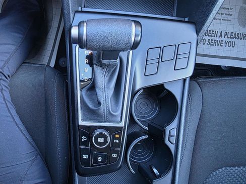 Used 2024 Kia Sportage LX image 20