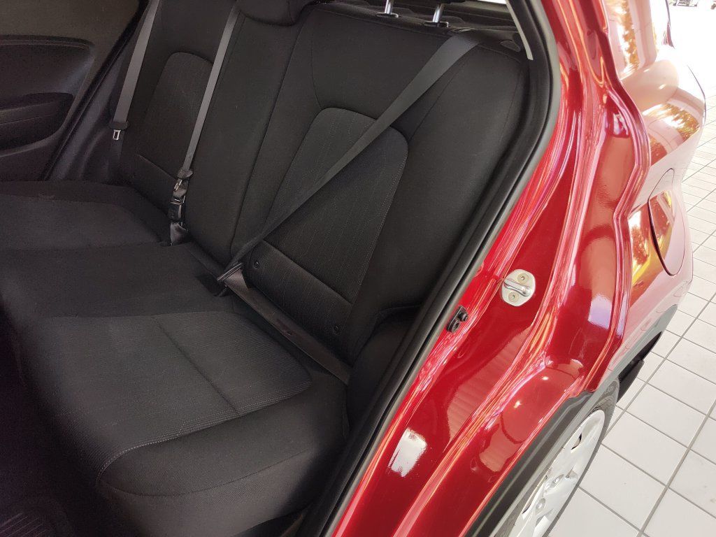 Used 2020 Hyundai Venue SE FWD image 32