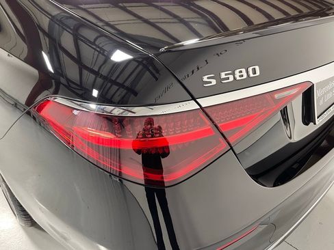 Used 2026 Mercedes-Benz S 580 4MATIC Sedan image 13