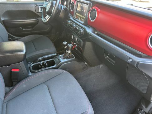 Used 2021 Jeep Gladiator Rubicon AWD/4WD image 20