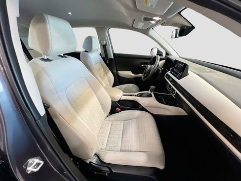 Used 2024 Honda HR-V LX image 25