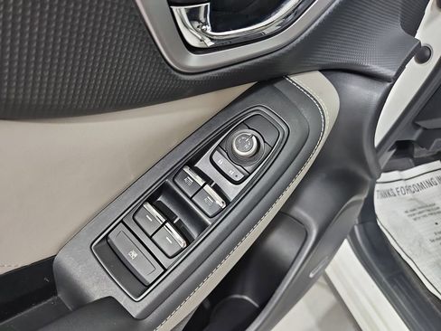 Used 2024 Subaru Forester Limited image 13