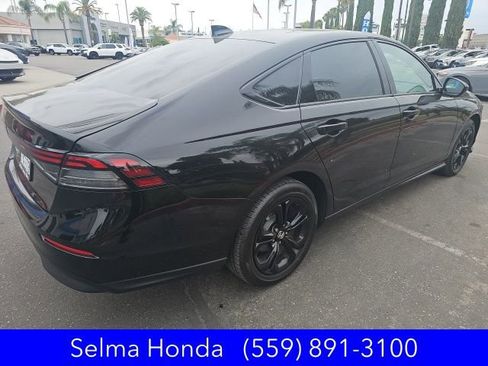 Used 2025 Honda Accord SE image 4