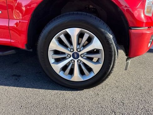Used 2017 Ford F150 XL w/ Equipment Group 101A Mid AWD/4WD image 11