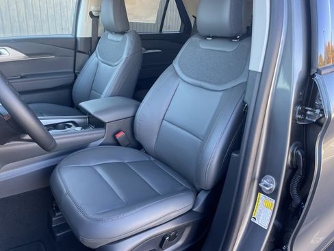 New 2026 Ford Explorer Active w/ Active Comfort Package image 22