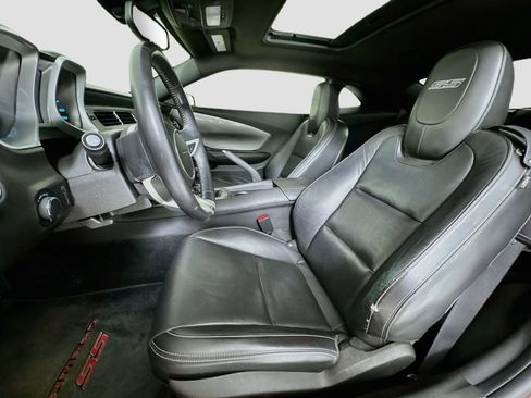 Used 2010 Chevrolet Camaro SS w/ RS Package RWD image 11