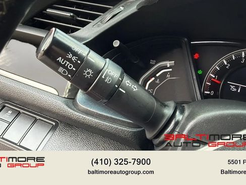 Used 2017 Honda Civic Sport image 39