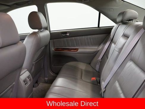 Used 2004 Toyota Camry LE image 27