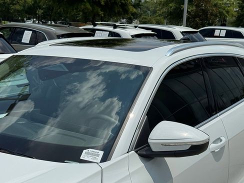 New 2025 Audi Q5 2.0T Premium image 10