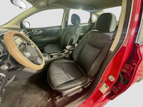 Used 2019 Nissan Sentra FWD image 13