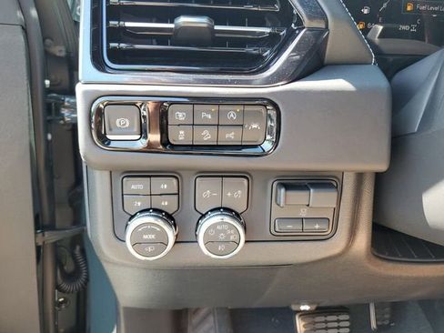 New 2026 GMC Yukon XL AT4 Ultimate AWD/4WD image 29