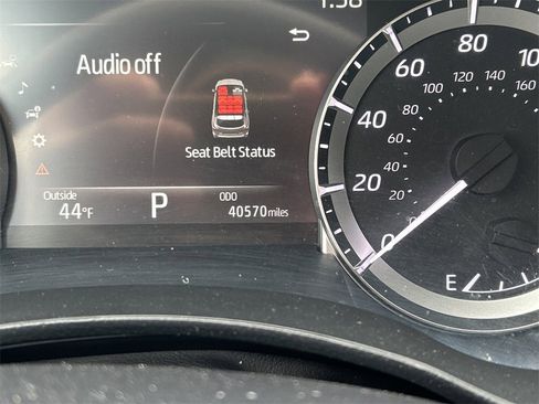 Used 2023 Toyota Highlander LE image 36