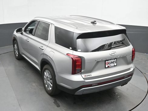 Used 2025 Hyundai Palisade SEL AWD/4WD image 39