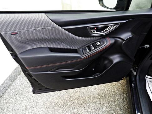 Used 2019 Subaru Forester Sport image 7