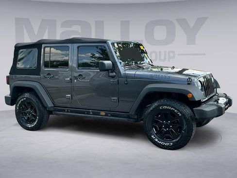 Used 2014 Jeep Wrangler Unlimited Sport AWD/4WD image 6