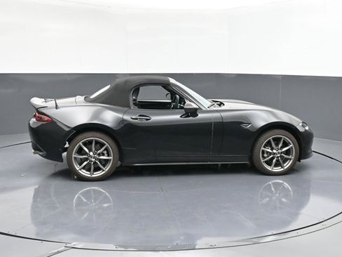 Used 2023 MAZDA MX-5 Miata Grand Touring w/ Weather Package image 8