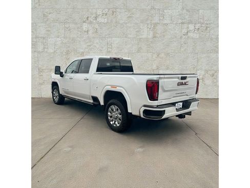 Used 2023 GMC Sierra 3500 Denali w/ Denali Ultimate Package image 3