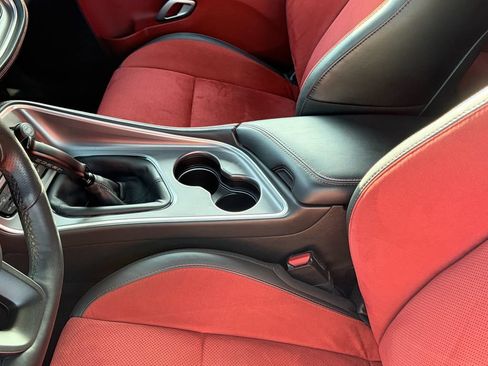 Used 2021 Dodge Challenger R/T Scat Pack RWD image 8