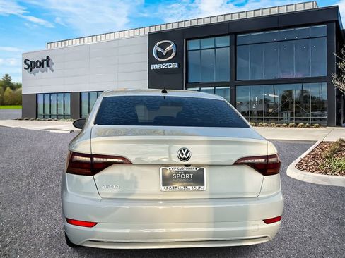 Used 2019 Volkswagen Jetta S image 4