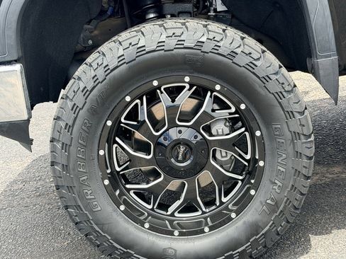 Used 2019 GMC Sierra 1500 SLT w/ SLT Premium Plus Package AWD/4WD image 52