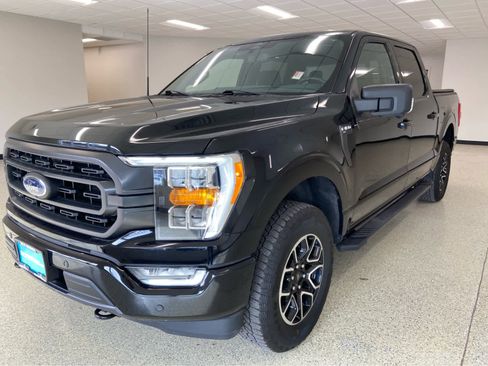 Used 2022 Ford F150 XLT w/ Equipment Group 302A High image 10