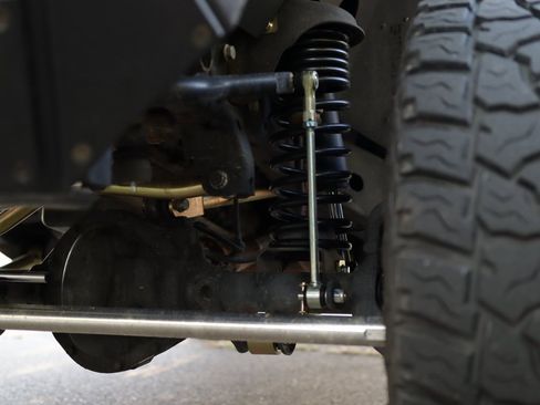 Used 2016 Jeep Wrangler Unlimited Rubicon w/ Connectivity Group image 39