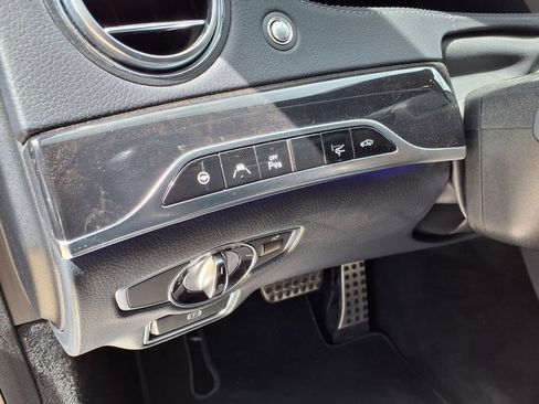 Used 2019 Mercedes-Benz S 63 AMG S 4MATIC Sedan image 25